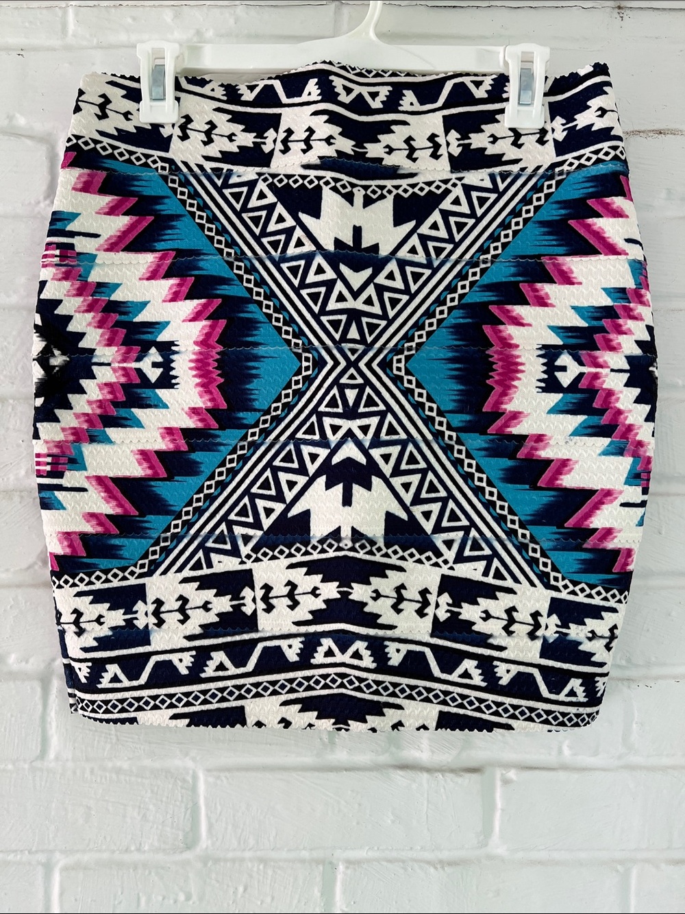 Xhilaration Teal, Pink & Navy Geometric Pencil Skirt